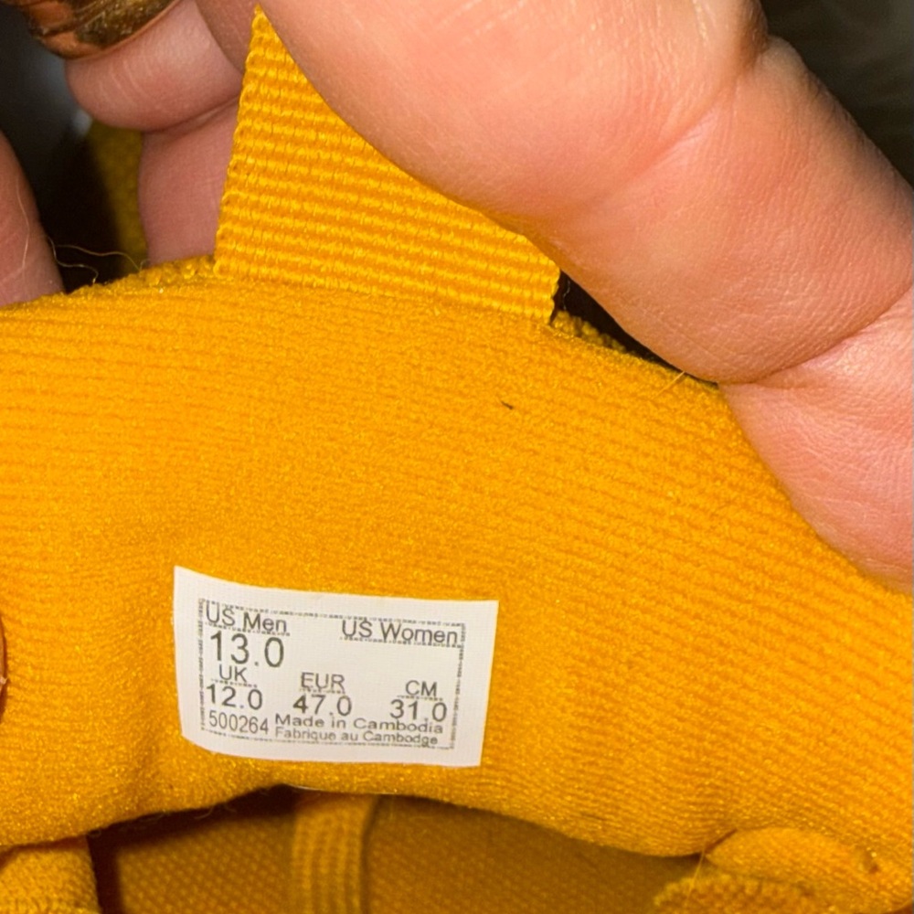 Vans Men's Ultrarange Vibrant Yellow/mustard Sneakers - Picture 9 of 9